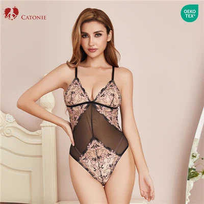 Bodysuit Renda Merah Muda Merona
